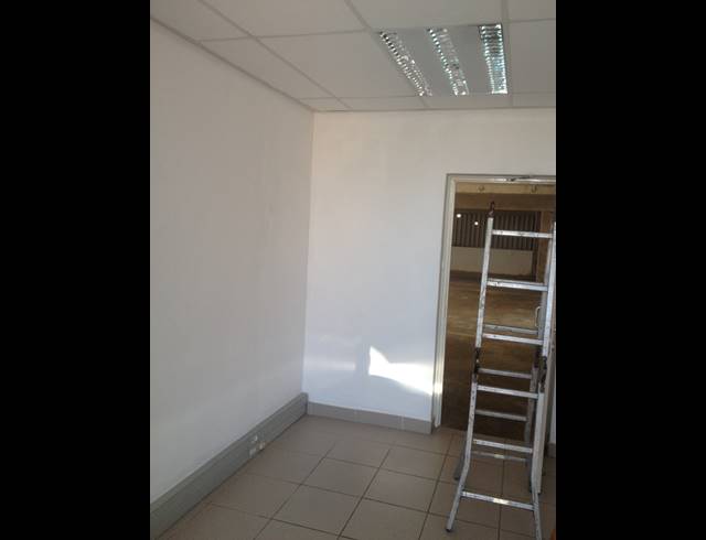 522M² MINI FACTORY TO LET IN RIVERHORSE VALLEY